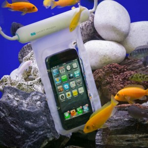 underwater_phone_case_fish_tank